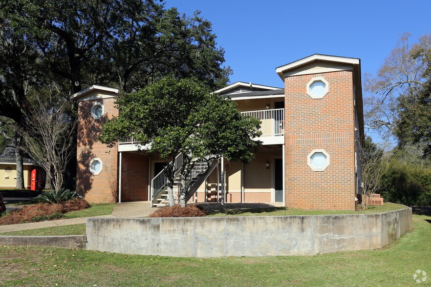 608 Azalea Rd, Mobile, AL for sale - Primary Photo - Image 1 of 1