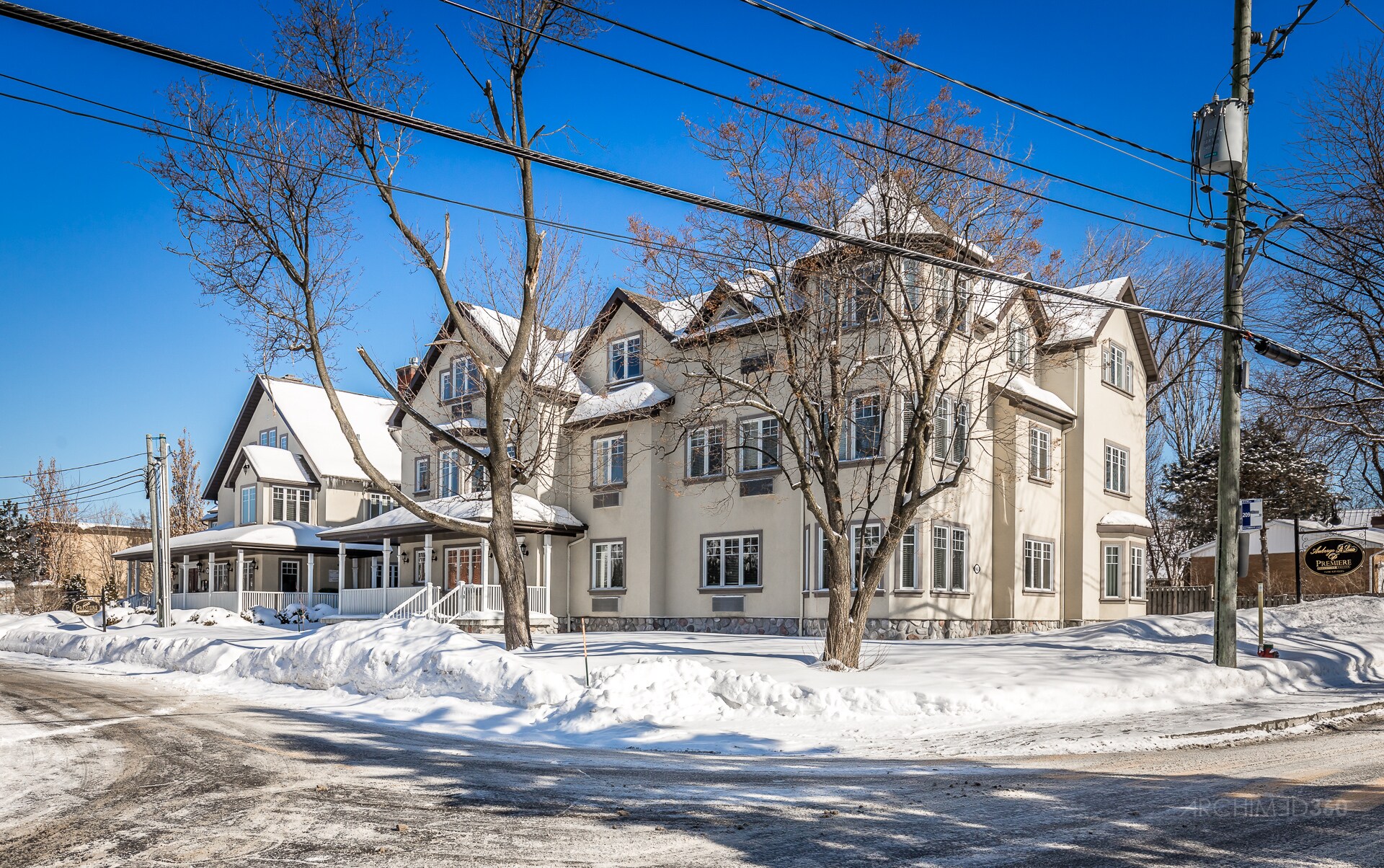 945 Ch Du Bord-Du-Lac Lakeshore, Dorval, QC for sale Primary Photo- Image 1 of 1