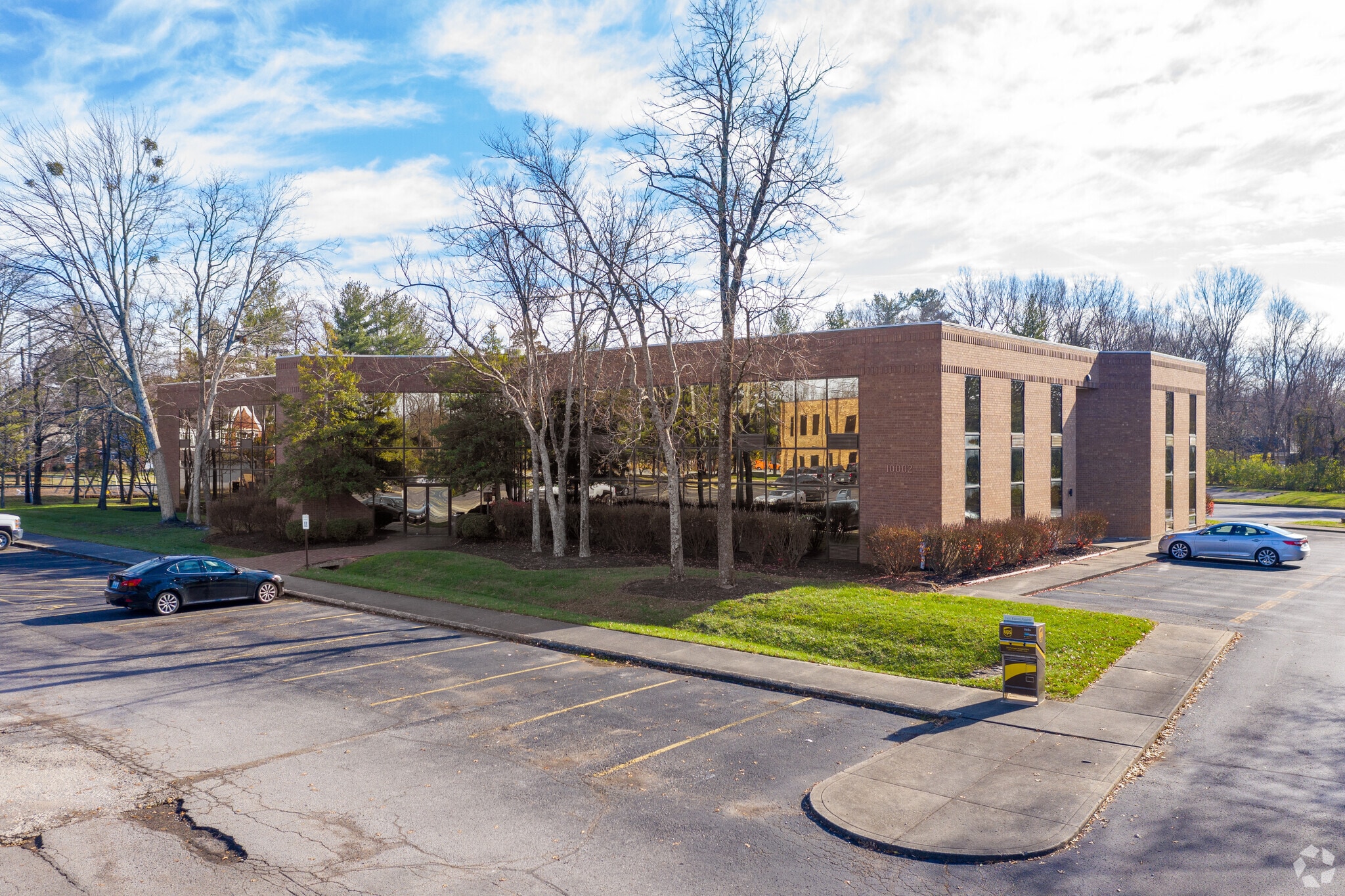 1000010002 Shelbyville Rd, Louisville, KY 40223