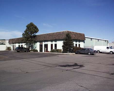 1942-1950 S Quebec St, Denver, CO for lease - Building Photo - Image 3 of 6