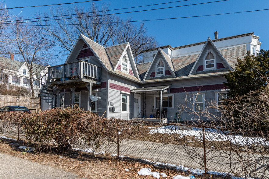 478 Lake Ave, Manchester, NH for sale - Primary Photo - Image 1 of 1