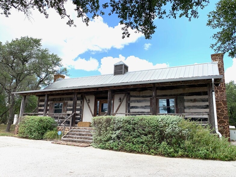 4207 E Highway 290 Dripping Springs Tx 78620 Office For Sale Loopnet Com
