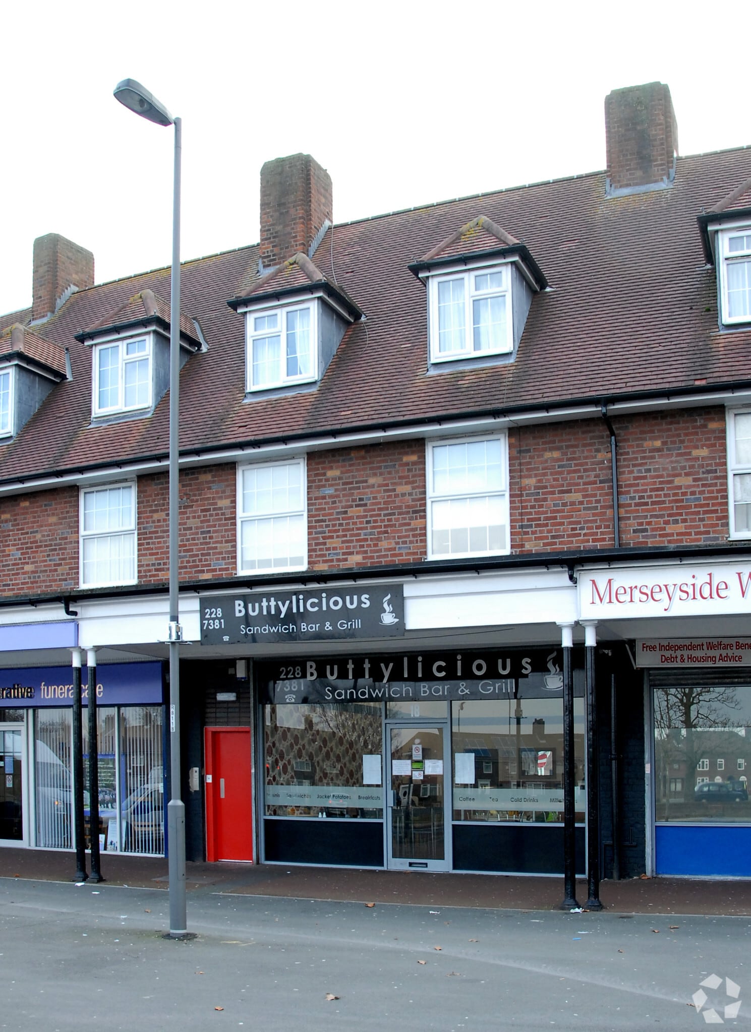 18 Dovecot Pl, Liverpool for sale Primary Photo- Image 1 of 1