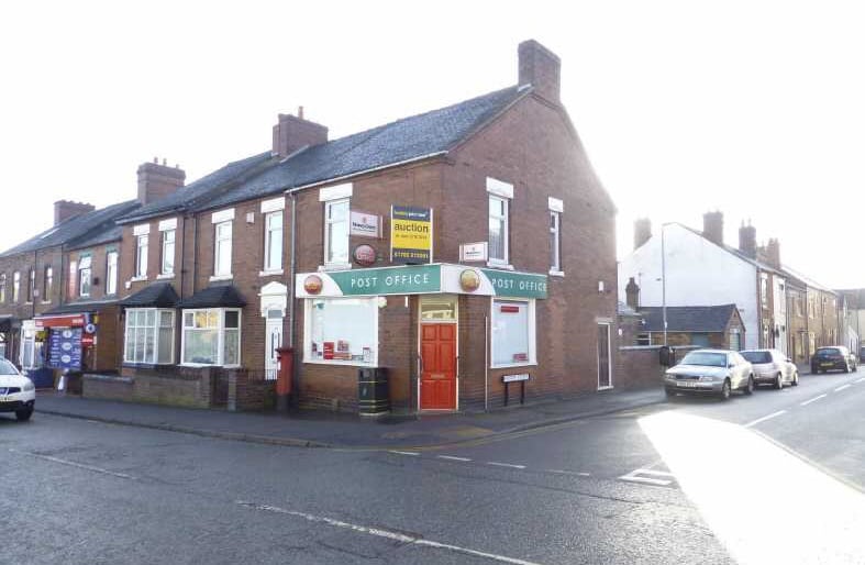 106 Birches Head Rd, Stoke On Trent for lease - Primary Photo - Image 1 of 5
