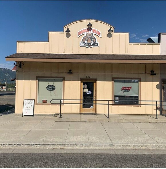 127 N Main St, Donnelly, ID for sale - Building Photo - Image 1 of 1