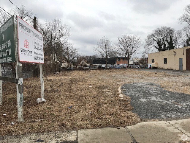 418 Atlantic Ave, Oceanside, NY for sale Primary Photo- Image 1 of 1