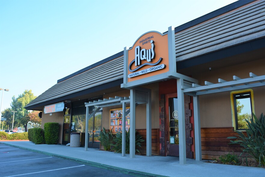 470-480 Blossom Hill Rd, San Jose, CA for lease - Building Photo - Image 3 of 24