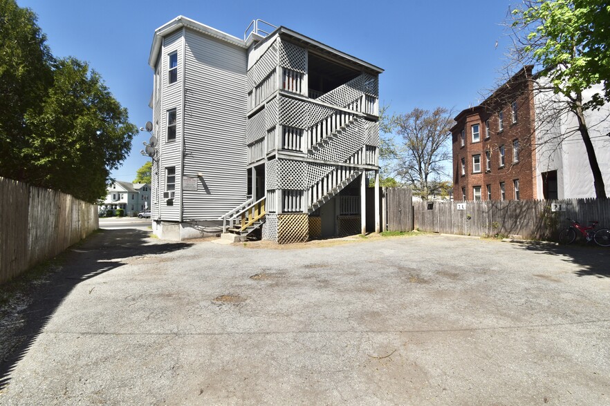 855 Liberty St, Springfield, MA for sale - Building Photo - Image 3 of 33