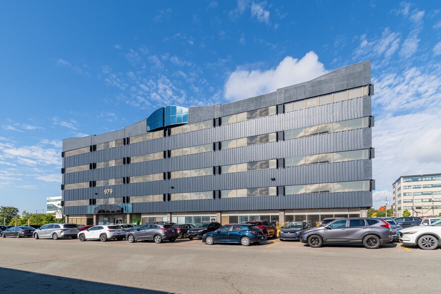 979 Av De Bourgogne, Québec, QC for lease - Building Photo - Image 2 of 5