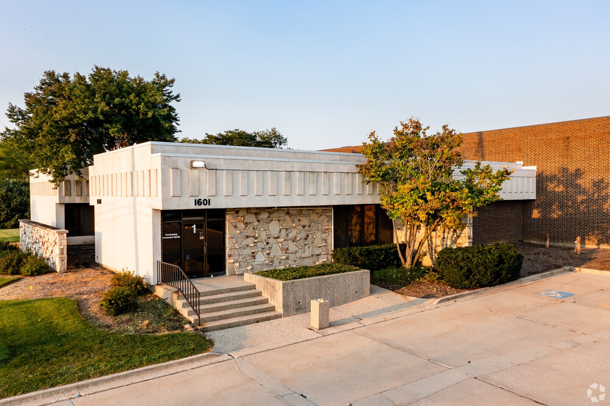 1601 Rohlwing Rd, Rolling Meadows, IL for sale Building Photo- Image 1 of 1