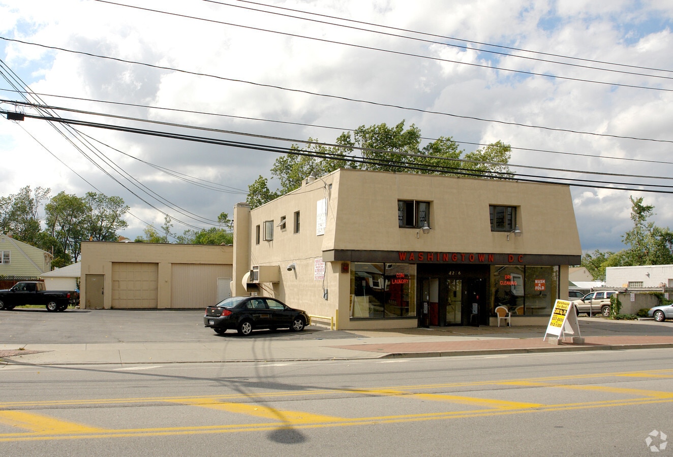 4276 Bailey Ave, Buffalo, NY 14226