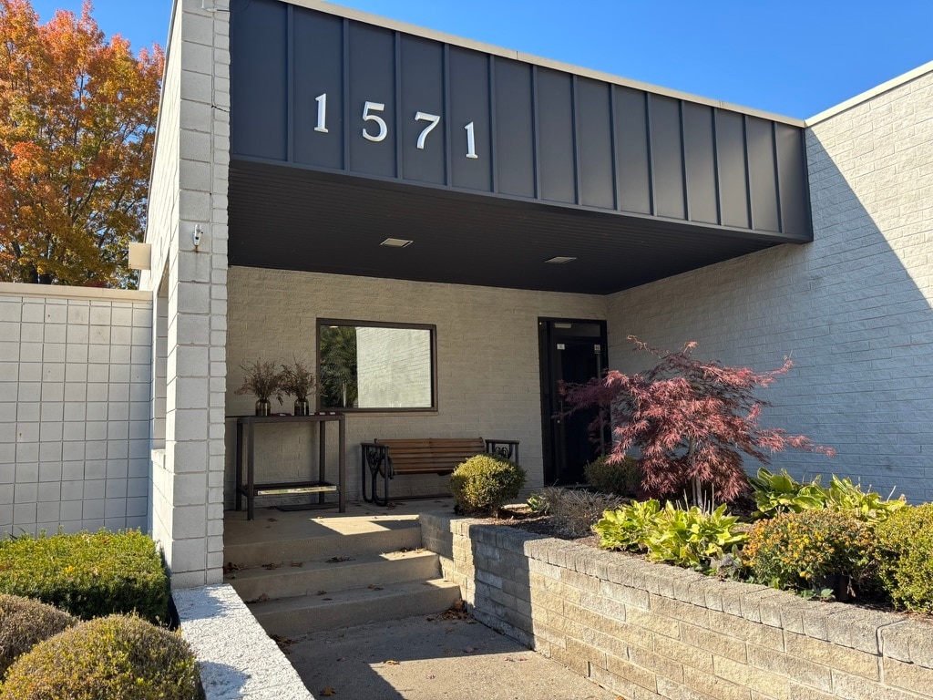 1571 N Central Dr, Beavercreek, OH for lease Primary Photo- Image 1 of 4