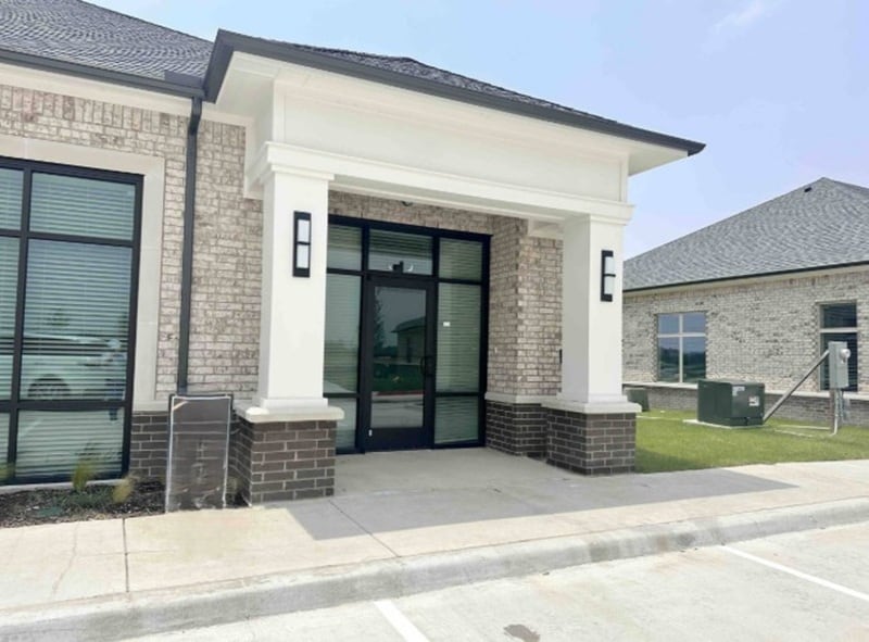 1630 W Prosper Trl, Prosper, TX for lease Interior Photo- Image 1 of 13