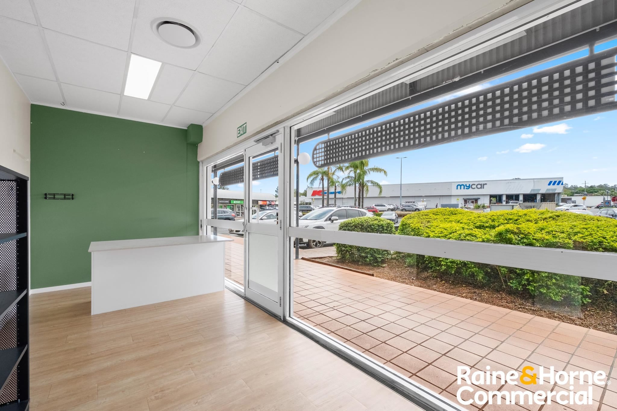 1 Patricks Rd, Arana Hills for lease Interior Photo- Image 1 of 5
