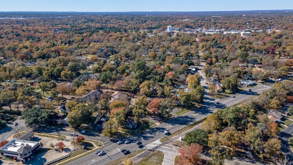 3 Property Package - S. Beckham Ave. portfolio of 3 properties for sale on LoopNet.com - Aerial - Image 3 of 18