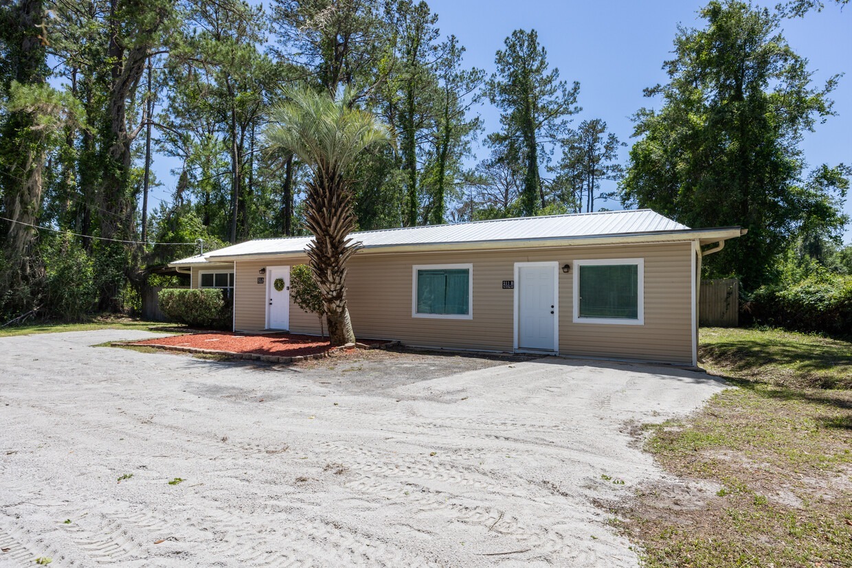 211 NW Highway 441, Micanopy, FL 32667 - Duplex | LoopNet