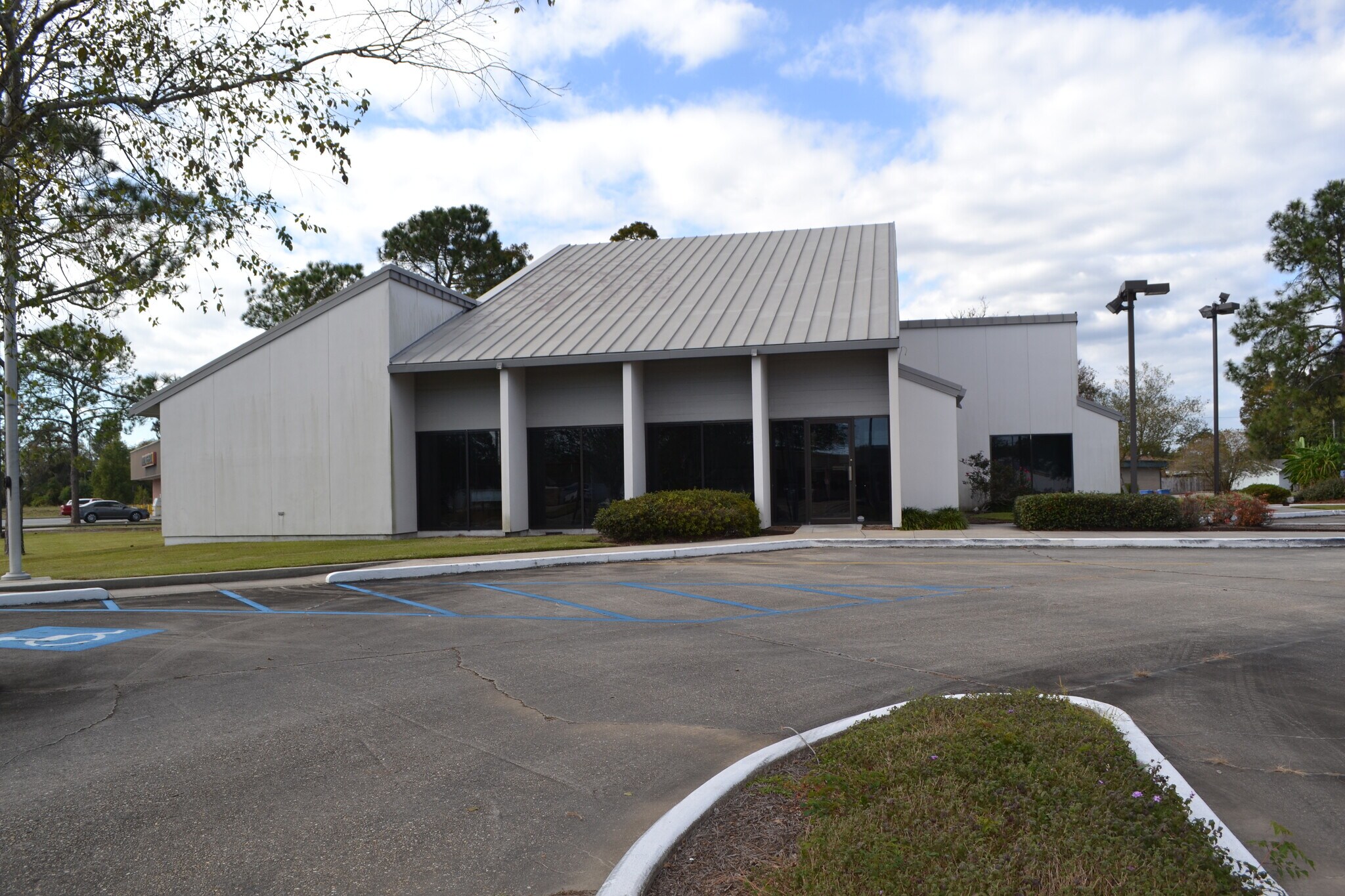 Southeast Blvd, Morgan City, LA for sale Primary Photo- Image 1 of 1