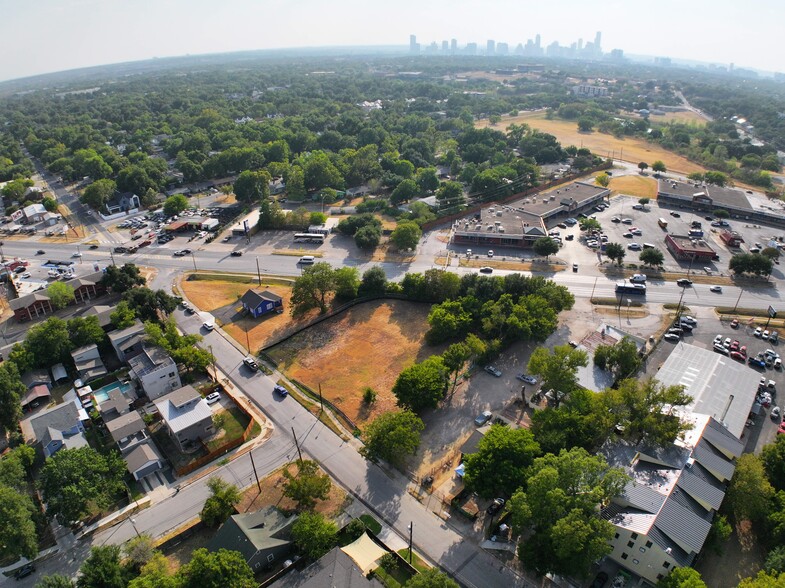 1138-1140 Gunter St, Austin, TX for sale - Building Photo - Image 3 of 4