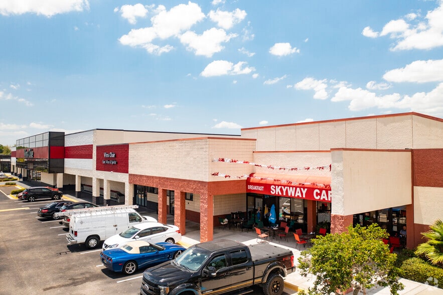 11002-11140 4th St N, Saint Petersburg, FL for lease - Building Photo - Image 2 of 2