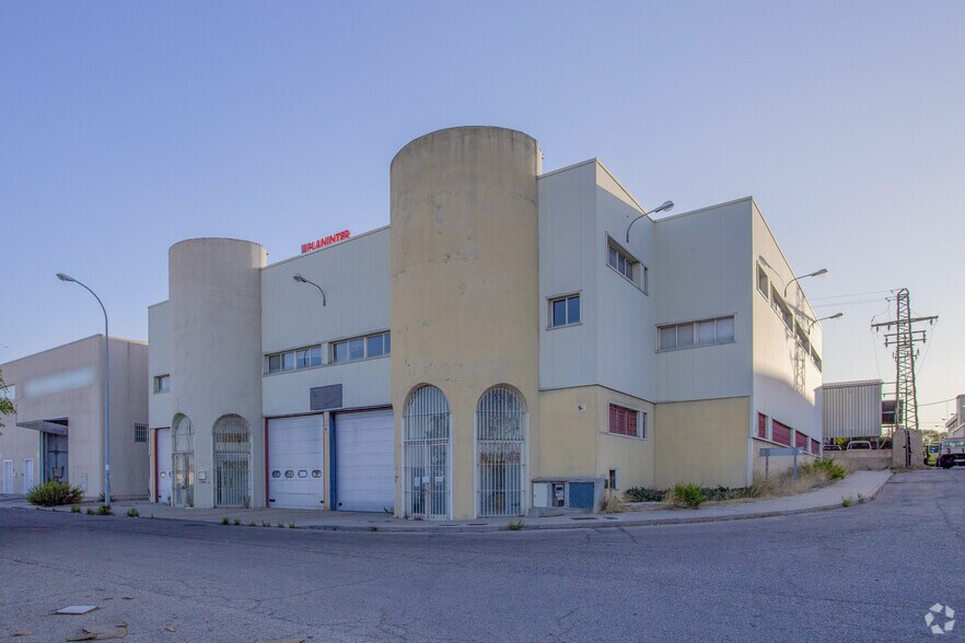 Calle Encofradores, 3, Fuenlabrada, Madrid for sale - Primary Photo - Image 1 of 1