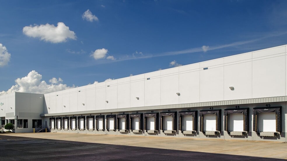 3105 Sweetwater Rd, Lawrenceville, GA for lease - Building Photo - Image 2 of 7