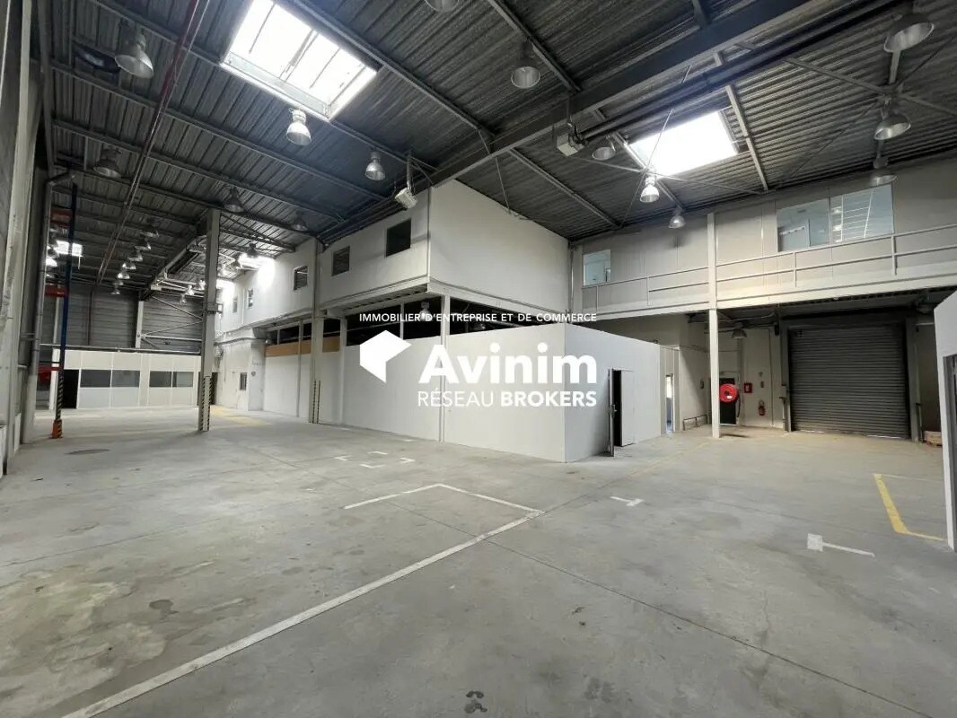 Industrial in Aix-en-Provence for lease Interior Photo- Image 1 of 8