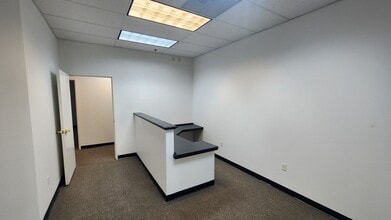 150 N Durango Dr, Las Vegas, NV for lease Interior Photo- Image 1 of 10