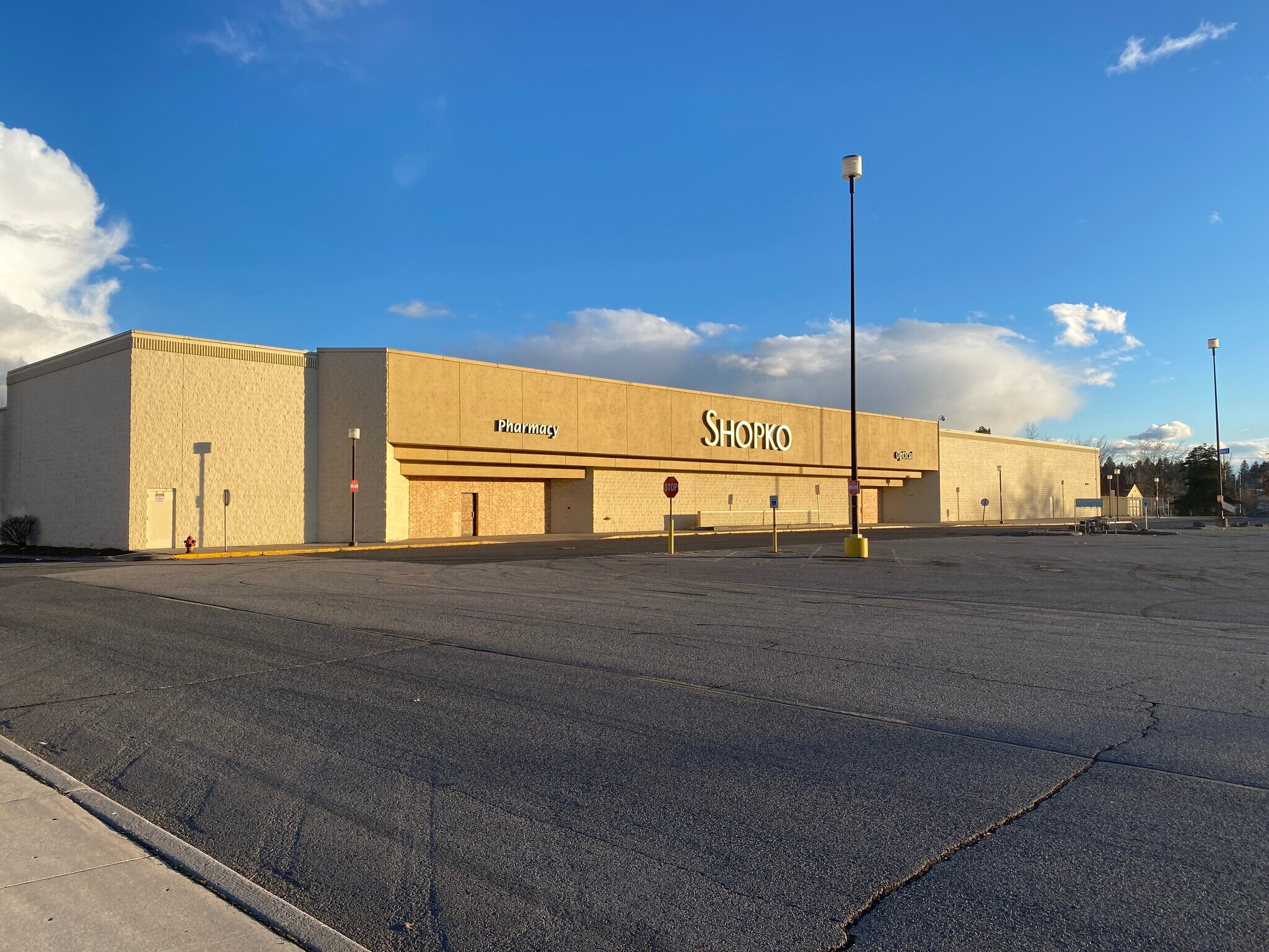 9520 N Newport Hwy, Spokane, WA 99218