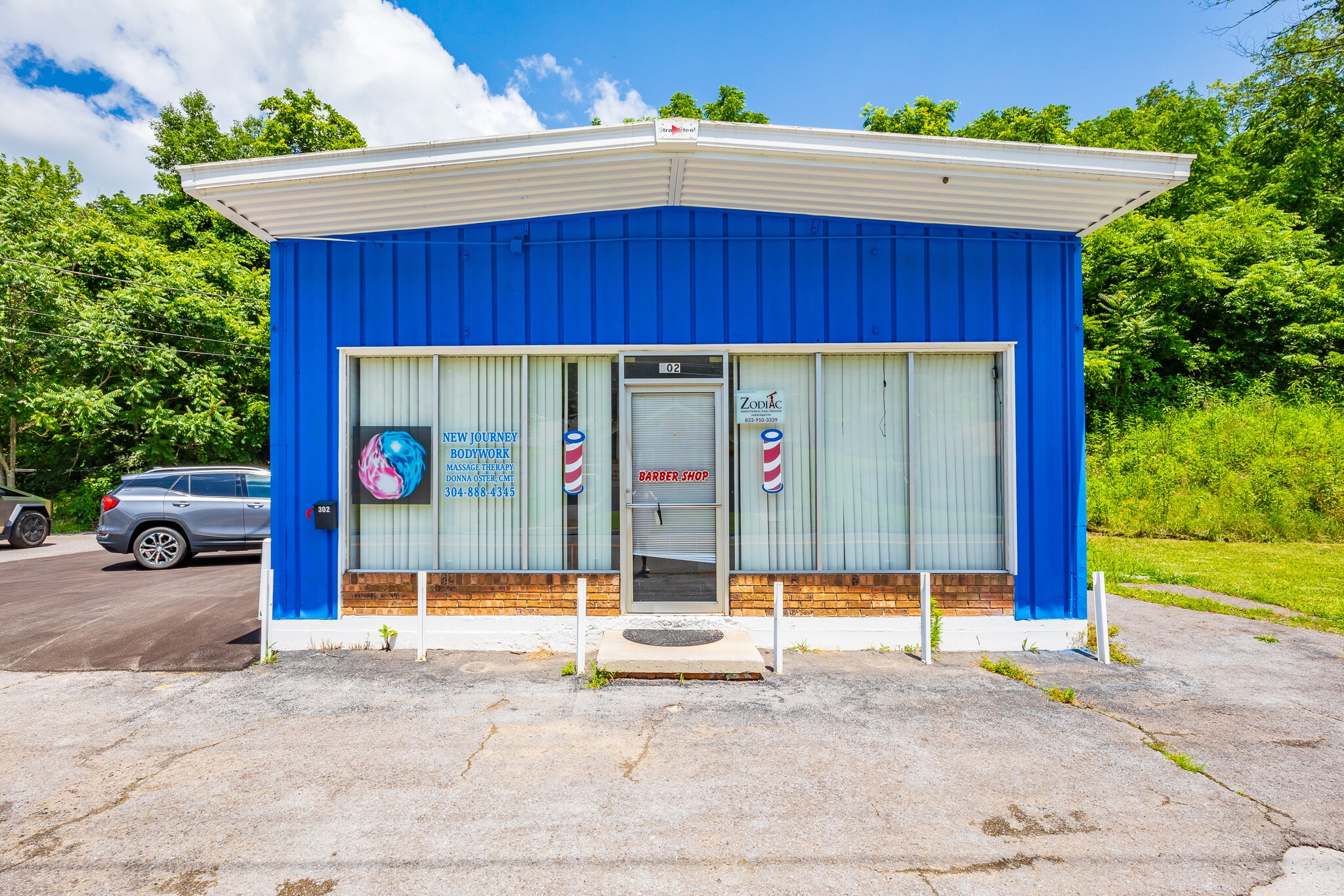 302 Virginia Ave, Bluefield, VA for sale Primary Photo- Image 1 of 11