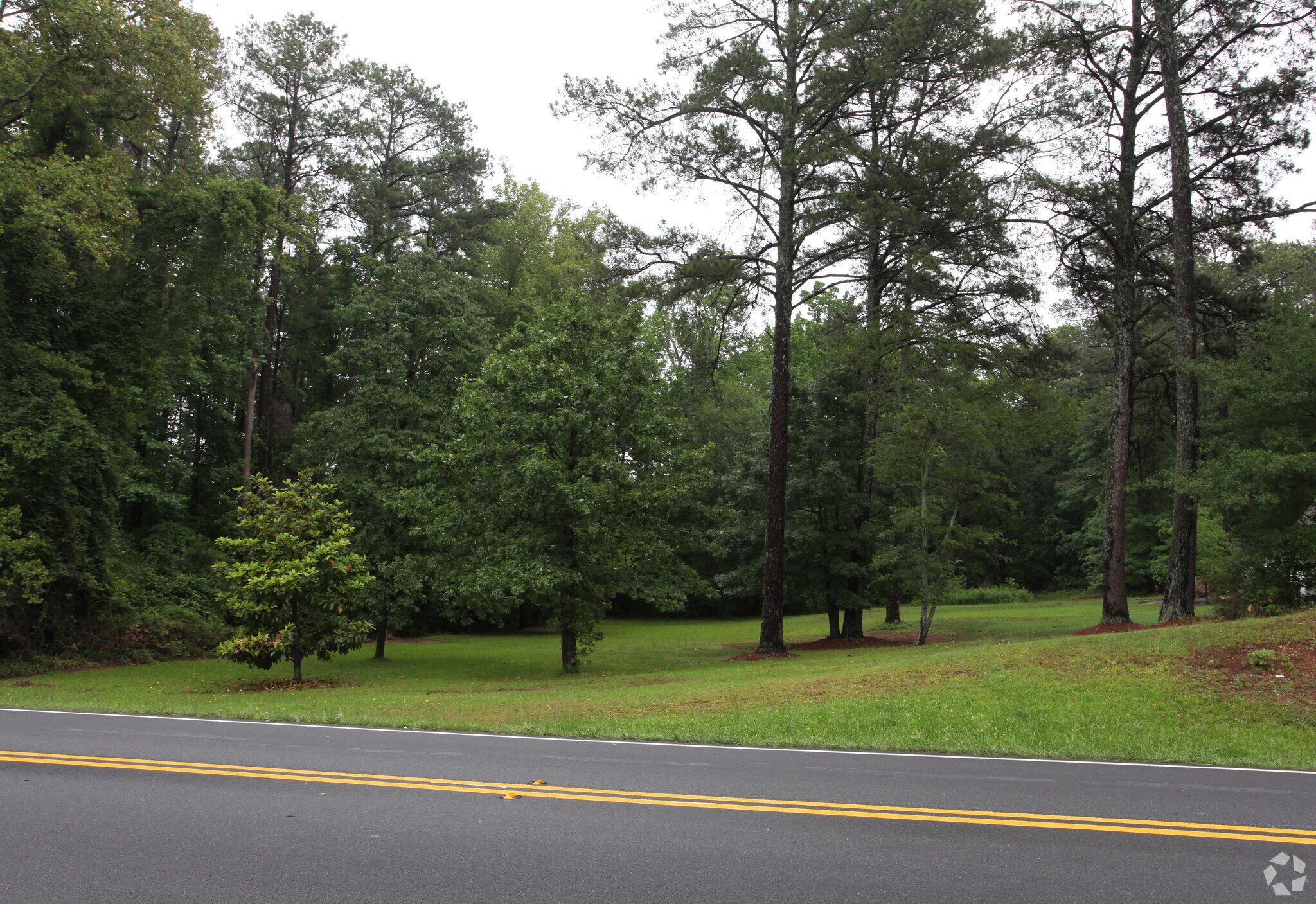 Killian Hill Rd, Snellville, GA for sale Primary Photo- Image 1 of 1