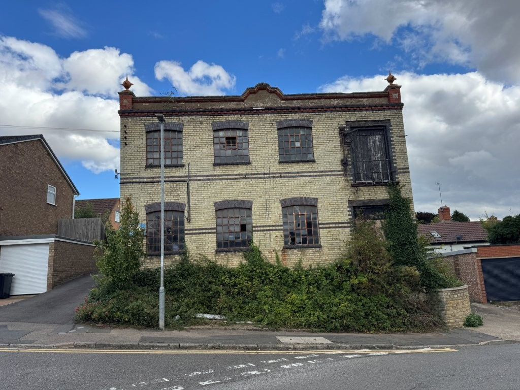 Park Rd, Raunds for sale Primary Photo- Image 1 of 3