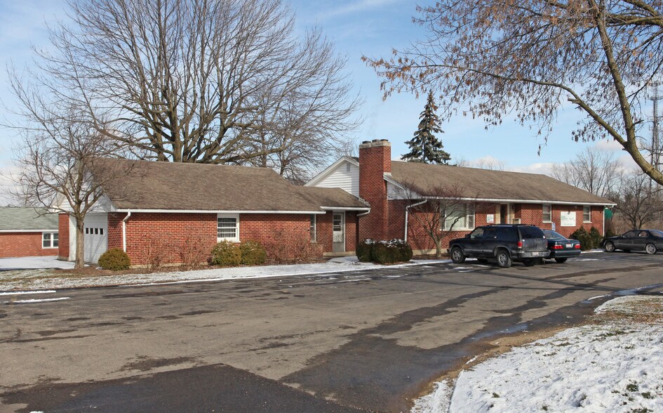3944 Indian Ripple Rd, Dayton, OH for sale - Primary Photo - Image 1 of 2