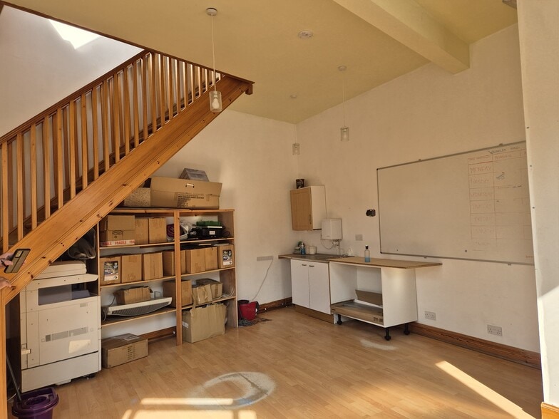 54 St. John St, Creetown for sale - Interior Photo - Image 3 of 9