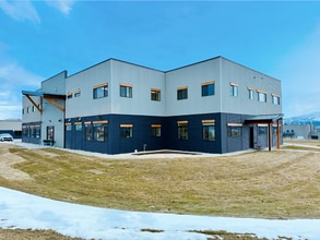 5767 W Harrier Dr, Missoula, MT for lease Interior Photo- Image 2 of 7