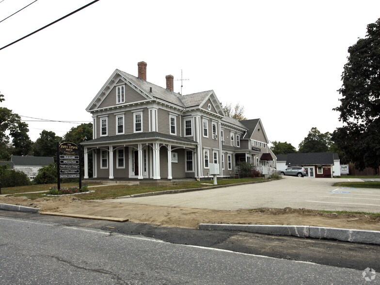 10 Church St, Northborough, MA 01532