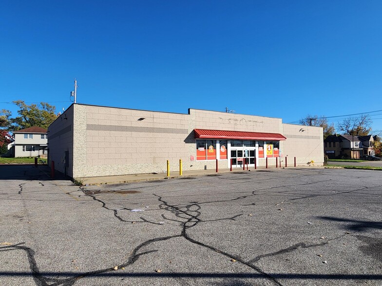 16605 Miles Ave, Cleveland, OH for lease - Building Photo - Image 2 of 3