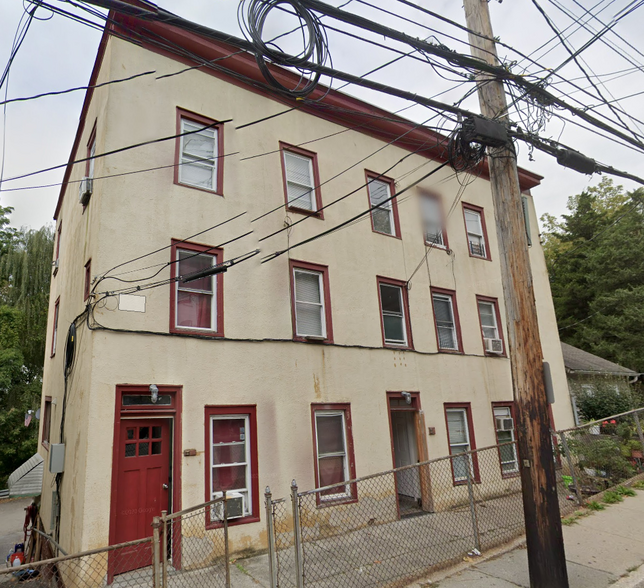 45 Yale Ave, Ossining, NY for sale - Building Photo - Image 3 of 38