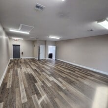 2000 Palm Bay Rd NE, Palm Bay, FL for lease Building Photo- Image 1 of 2