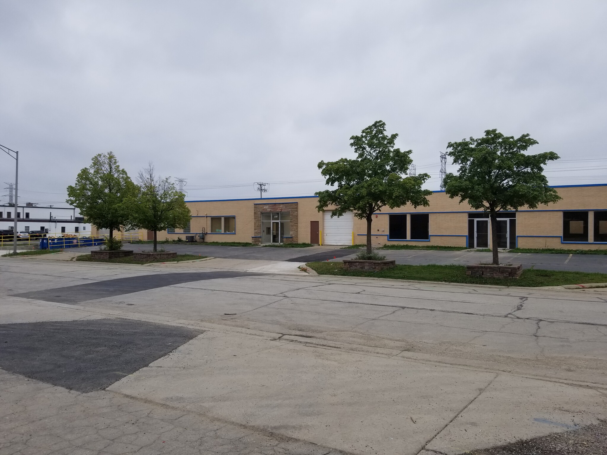 239 W Interstate Rd, Addison, IL for sale Building Photo- Image 1 of 1