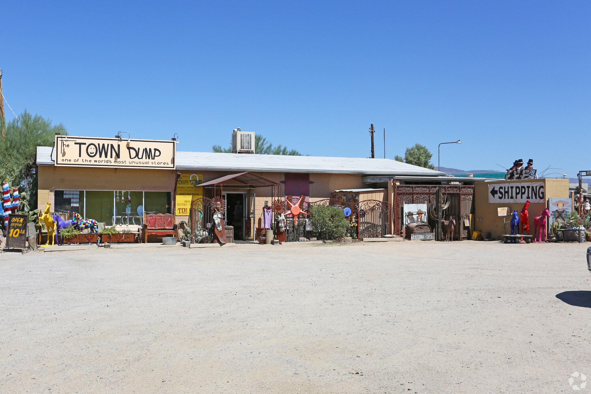 6820 E Cave Creek Rd, Cave Creek, AZ for sale Primary Photo- Image 1 of 1