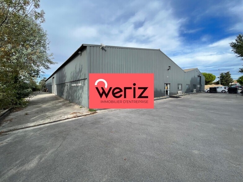 22 Allée De La Palun, Marignane for sale - Primary Photo - Image 1 of 13