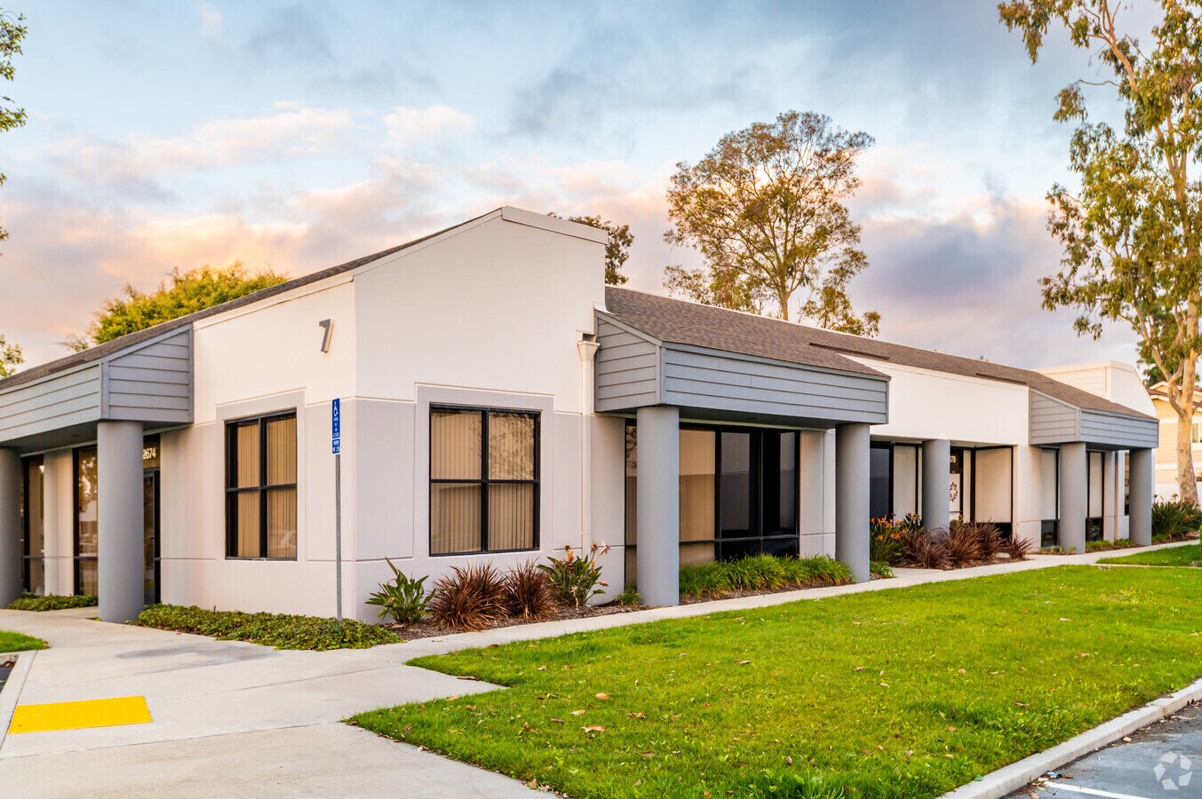 1267312682 Hoover St, Garden Grove, CA 92841