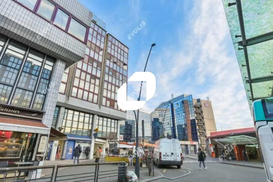 Flex in Fontenay-sous-Bois for lease - Building Photo - Image 1 of 5