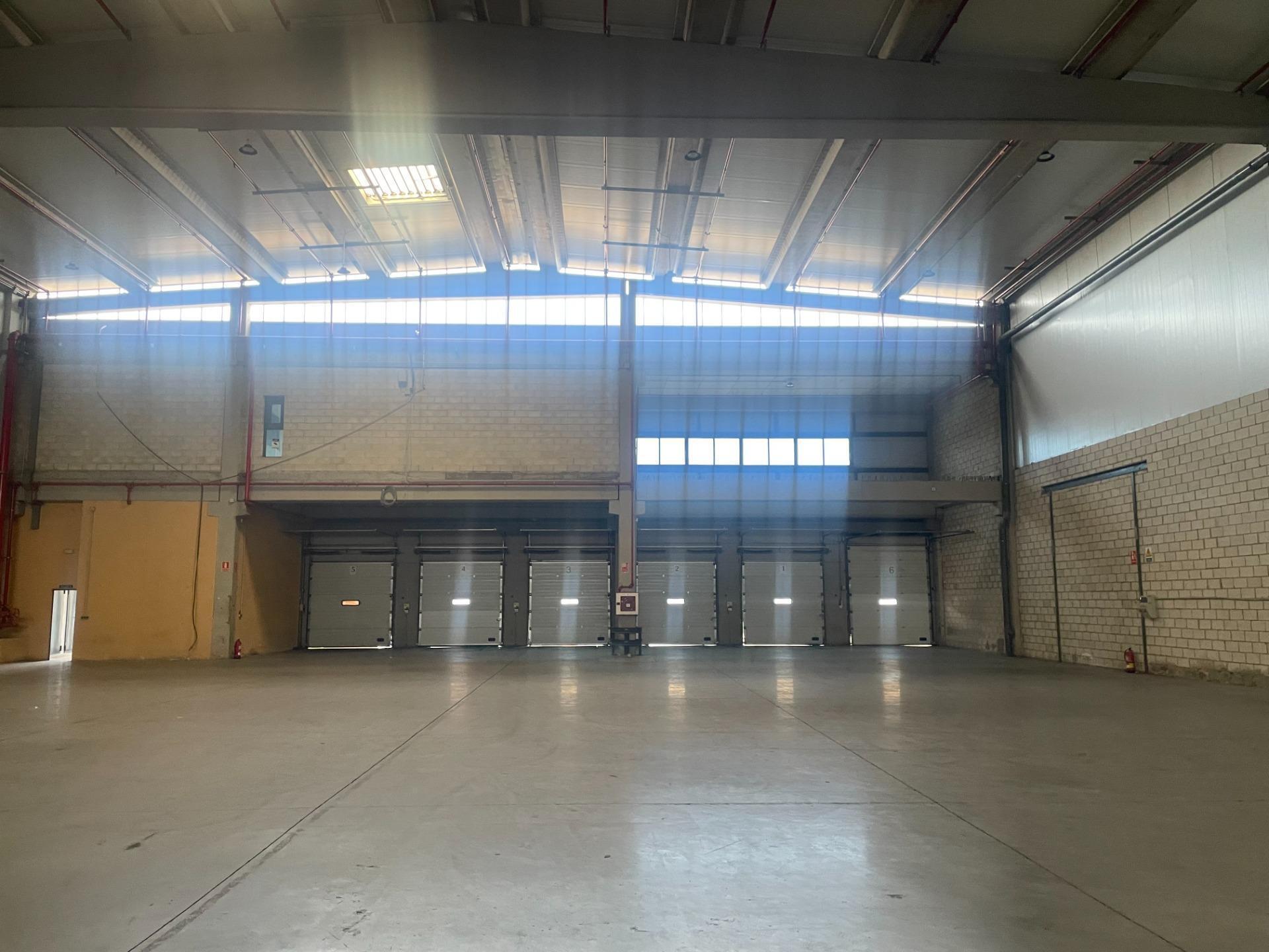 Industrial in SEVILLA for lease Building Photo- Image 1 of 7