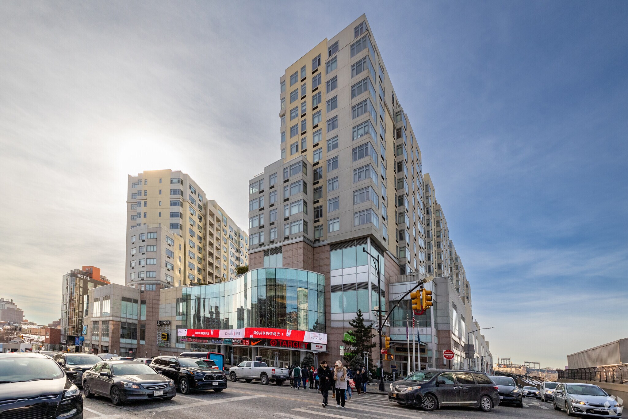 40-24 College Point Blvd, Flushing, NY for lease Primary Photo- Image 1 of 10