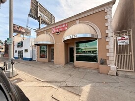 11326 Ventura Blvd, Studio City CA - Storefront Property