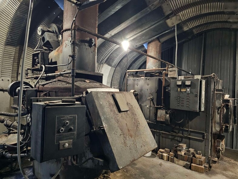 140 Dort St, Troy, NH for sale - Building Photo - Image 2 of 6