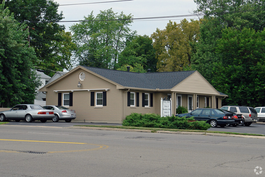 4055 Far Hills Ave, Dayton, OH for sale - Primary Photo - Image 1 of 2