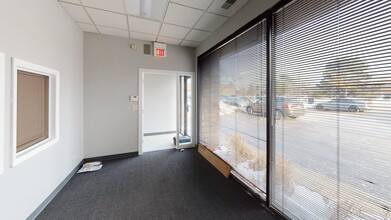 415 W Golf Rd, Arlington Heights, IL for lease Building Photo- Image 1 of 5