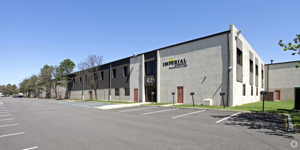 621 Route 46 W, Hasbrouck Heights, NJ for sale - Building Photo - Image 1 of 1